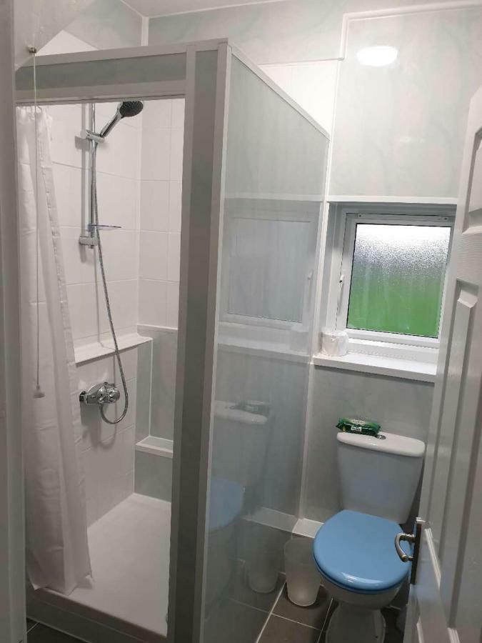 Browning House 3 Bedroom 6 Beds Long Or Short Stay Дарби Екстериор снимка